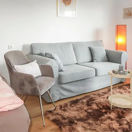 Апартаменты Modern Near Bad Nauheim & Close To Friedberg *